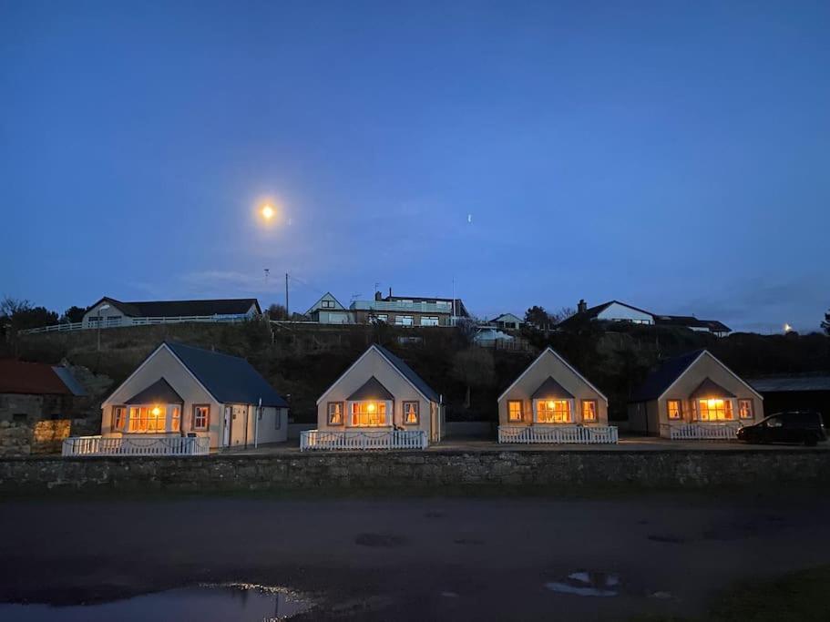 Dolphin View Cottages Portmahomack Exterior photo